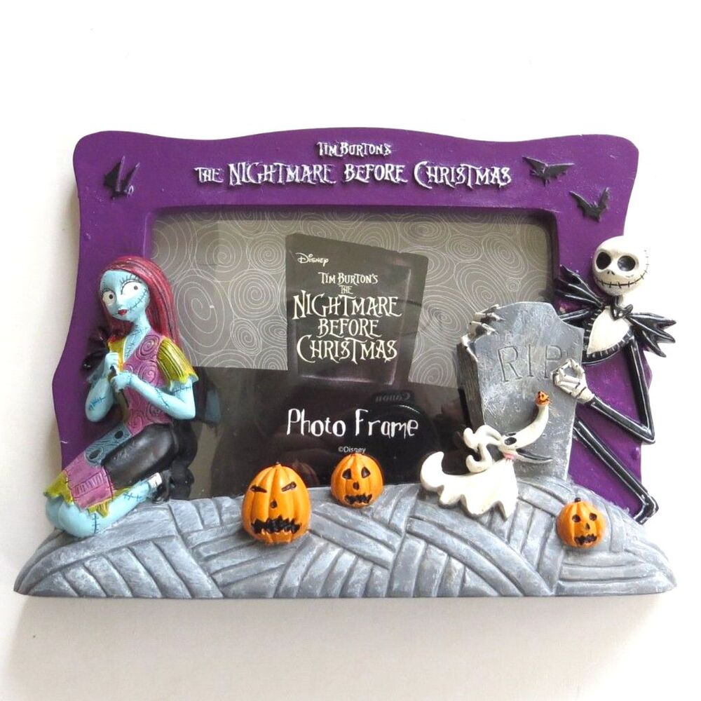 Disney 3D Tim Burton's The Nightmare Before Christmas  Picture Frame NWT